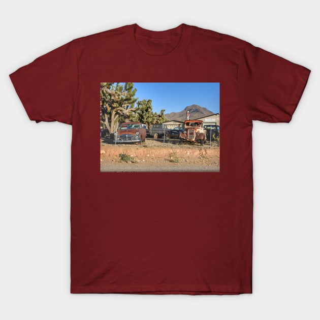 Classic Car Dealer In The Desert Photography Pattern T-Shirt by mikels